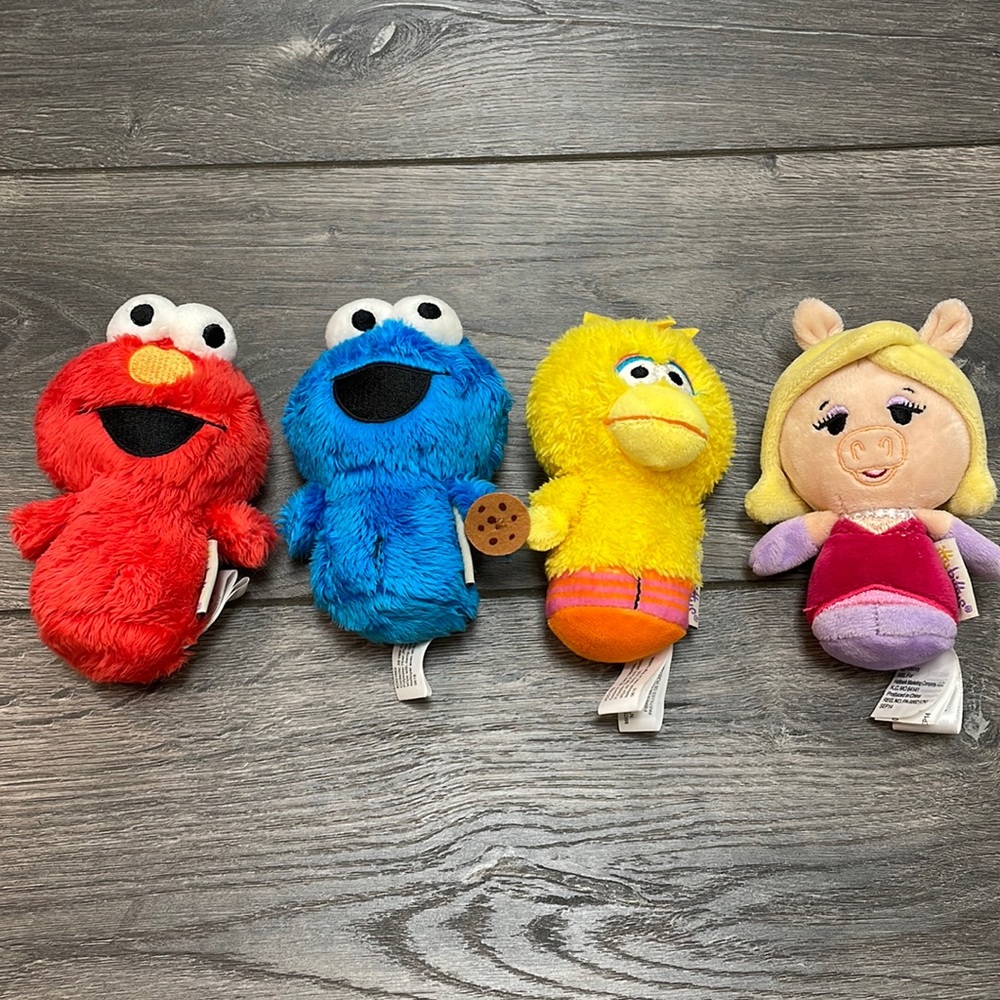 Hallmark Sesame Street itty bittys